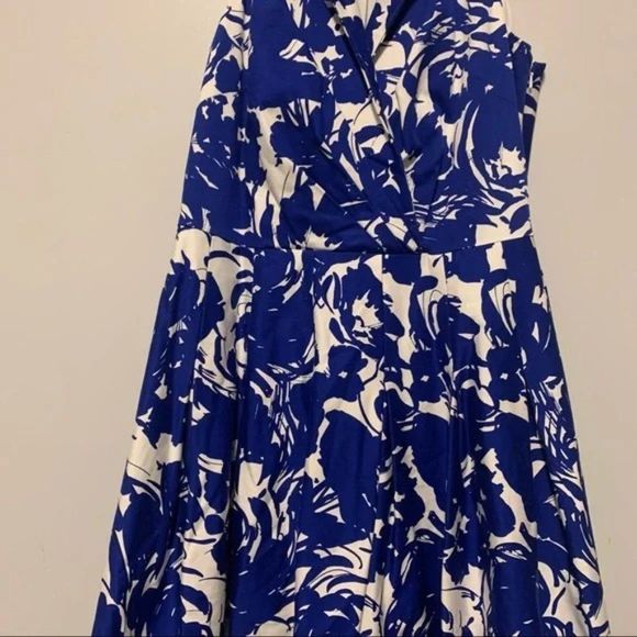 Jones New York Blue White Abstract Floral Print Midi Knit Pull Over Dress Size 8 - Picture 2 of 12